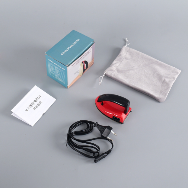 The Mighty Mini Foldable Iron ✈️🎨 | Portable Travel & Crafting Iron (Dual Voltage)