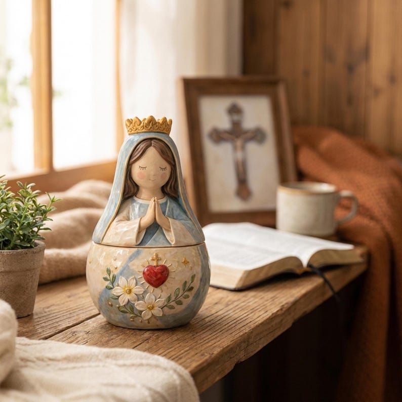 🌟 Divine Grace Collection: Hand-Painted Sacred Heart Jesus & Blessed Mary Keepsake Box