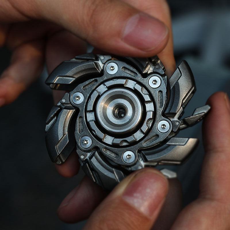 Precision Kinetic Desk Toy | Premium Metal Focus Spinner