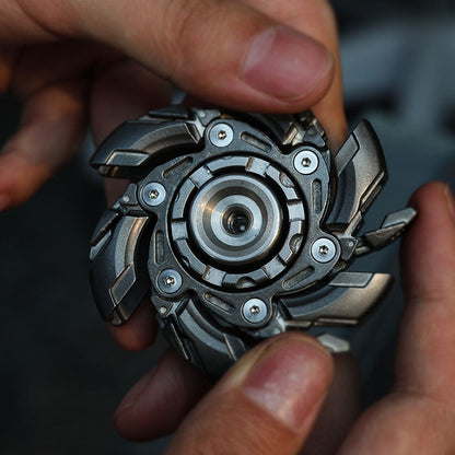 Precision Kinetic Desk Toy | Premium Metal Focus Spinner