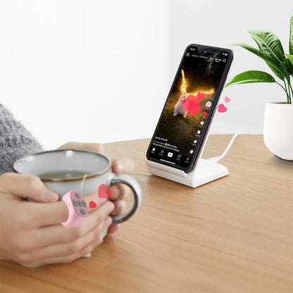 🔥Last Day Promotion-60% OFF💥Fingertip Wireless Bluetooth Remote Control