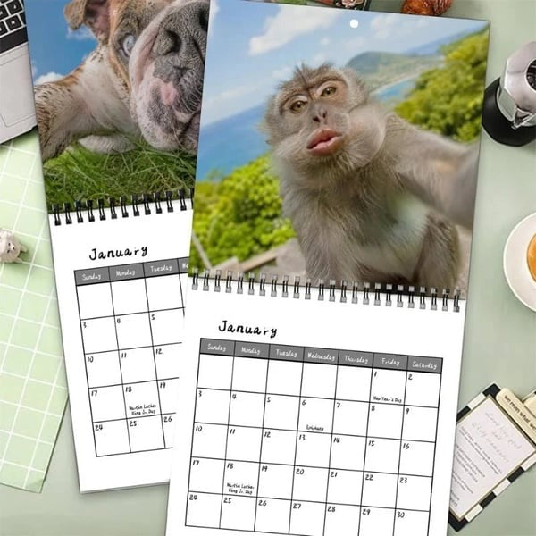 📸😂2027 Ugly Animal Selfies Wall Calendar