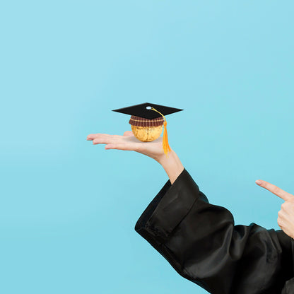 Graduation Cap Favor Toppers, Cardstock Mini Hats with Tassels, Class of 2026 Party Favors