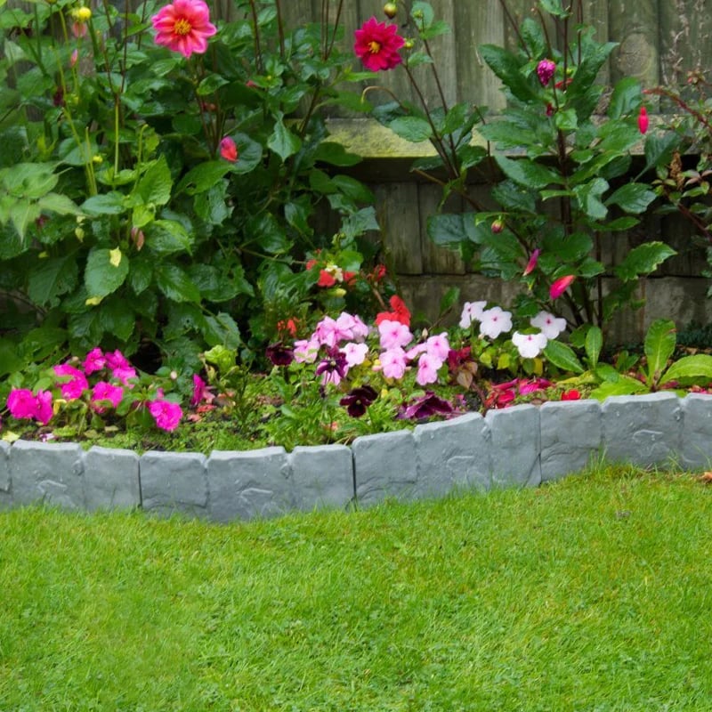 🔥 [40% OFF Limited Time] Plastic Garden Retaining Fence