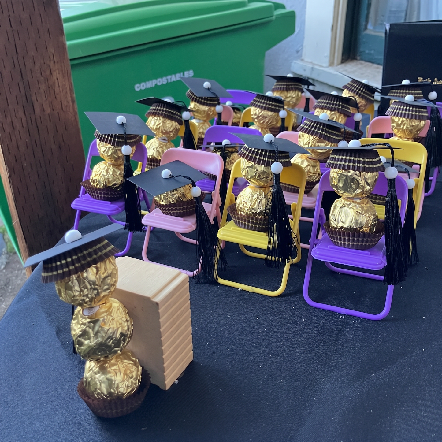 Graduation Cap Favor Toppers, Cardstock Mini Hats with Tassels, Class of 2026 Party Favors
